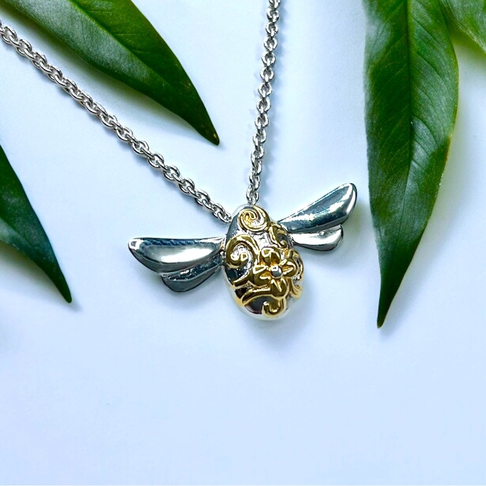 🌺Kit Heath Sterling/Gold  Blossom Flyte Bee Necklace